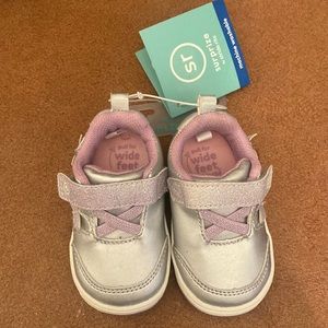 Stride Rite Tennis Shoes *Size 3*